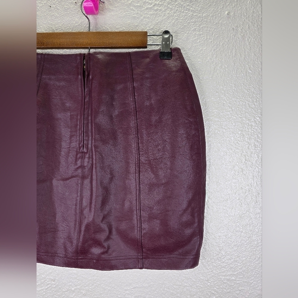 Jolt Nordstrom Faux Vegan Leather Burgundy Mini Elegant Burgundy Leather Skirt 7 - Picture 9 of 16